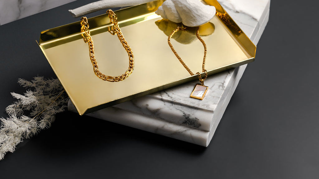 5 Small Business Christmas Gift Ideas Under $100 For Her